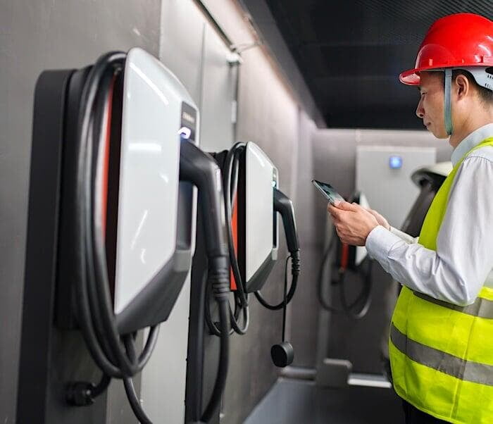 Keurder elektrische installatie keurt laadpalen